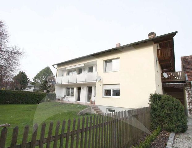 Gemütliche 3-Zimmer-DG-Wohnung mit Balkon und Dachterrasse in LA-Essenbach - Foto 1