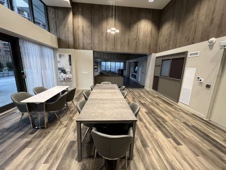 For Lease - 85 ONEIDA Crescent Unit# 401, Richmond Hill, Ontario - Photo 5