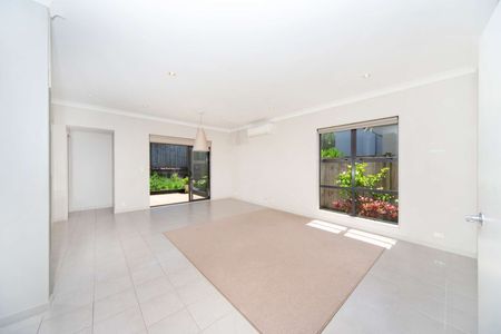 7 Wynne Gray Avenue, Stonefields, Auckland 1072 - Photo 4