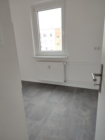 Zukünftig 3 Raumwohnung mit Balkon frei! Auf Wohnungssuche? Diese hier wartet auf Sie! - Foto 3