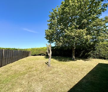 The Green, Bury St. Edmunds, West Row - Photo 5