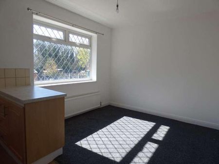 Woodhall Road, Stockport, SK5 - Photo 3