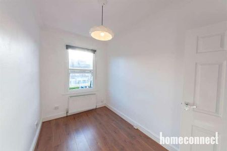 Trumpington Road, London, E7 - Photo 5