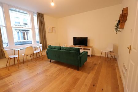 1 Bedroom Home – Medium Let - Photo 3