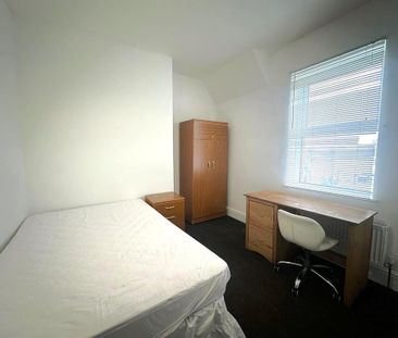 1 bedroom detached house to rent - Photo 2