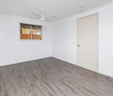 1/8 Thompson Street, Deception Bay, Qld 4508 - Photo 4