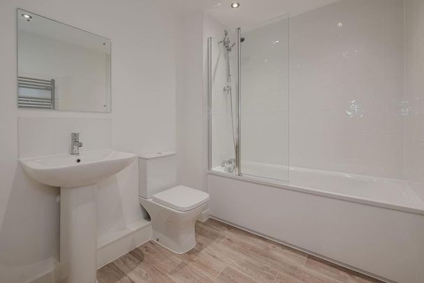 2 bedroom apartment to rent - Photo 1