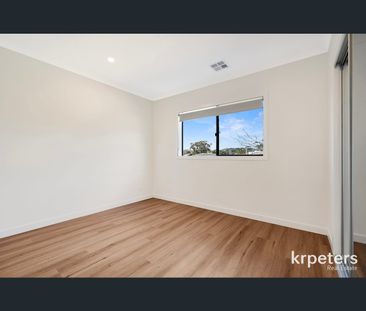 5A Dalworth Avenue, Dromana, Vic 3936 - Photo 2