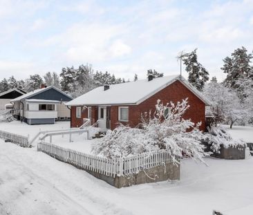 Ekvägen, Hallstavik - Photo 4