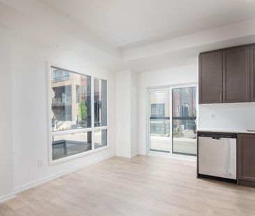 For Lease - 17 Lytham Green Circle, Newmarket, Ontario - Photo 3