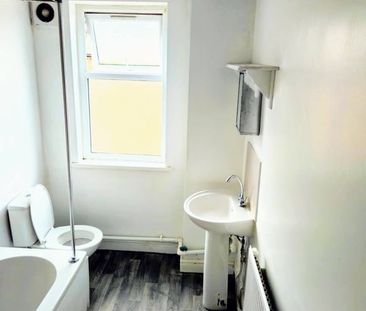 2 Bed Terraced House, Worthington St, LE2 - Photo 5