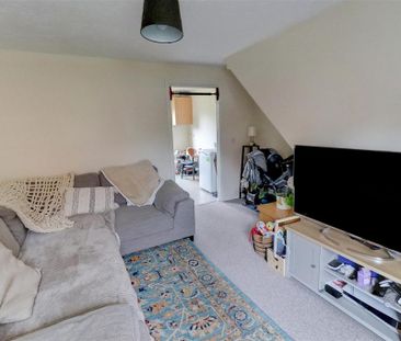2 bedroom detached house to rent - Photo 2