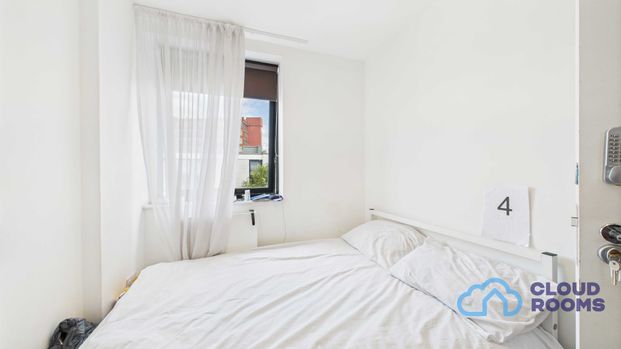 RM4 Westmead | Farnborough | GU14 7SG - Photo 1