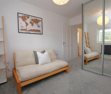 3 bedroom terraced house to rent - Photo 6