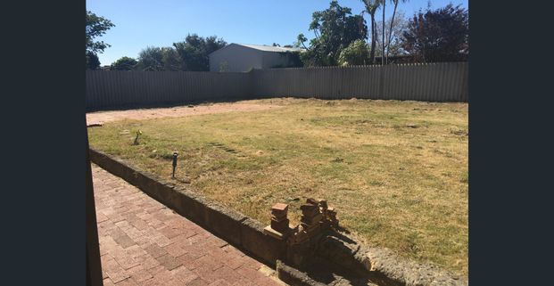 Beautiful 3X1 at a great location! - Photo 1