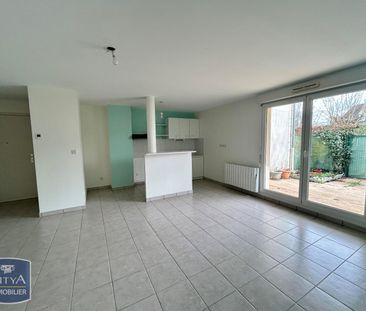 Location Appartement 2 pièces 49m² LA CHAUSSEE ST VICTOR 41260 - Photo 2
