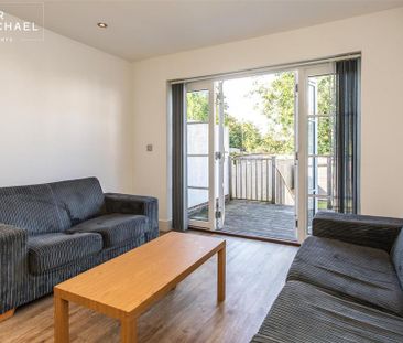 4 bedroom terraced house to rent - Photo 4