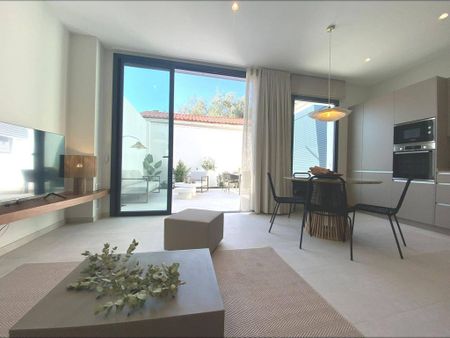 2 room luxury Flat for rent in Sitges, Catalonia - Photo 2