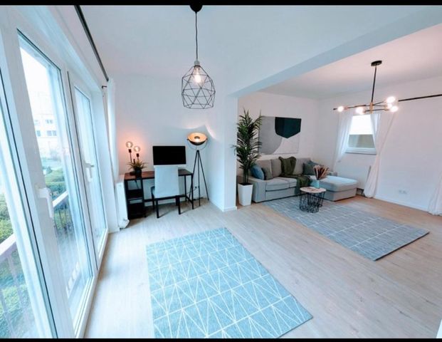 Schöne 2-Zi Wohnung an zauberhafter Lage (20 Tage im Jahr Shared) - Photo 1