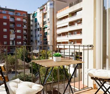 Calle de Sicília, Barcelona, Catalonia 08013 - Photo 2