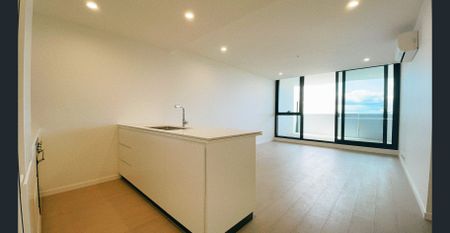 Oros Oakleigh Three Bedroom Apartment for rent - Photo 5