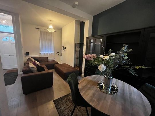 Great Property, 12 Stephen Street, City Center, Belfast, BT1 2JE - Photo 1