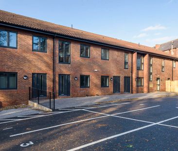 Flat 3, 764a Chesterfield Road, Woodseats, Sheffield, S8 0SE - Photo 2