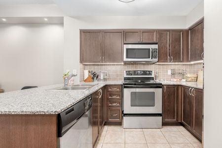 For Lease - 7 North Park Road Unit# 1906, Vaughan, Ontario - Photo 5