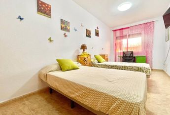 TWO-BEDROOM APARTMENT – LOS ALCÁZARES