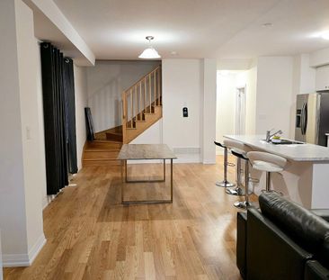 For Lease - 80 Norwich Crescent, Haldimand, Ontario - Photo 2