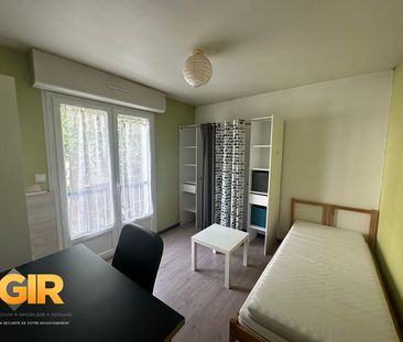 Location Appartement 5 pièces 77m² RENNES 35000 - Photo 1