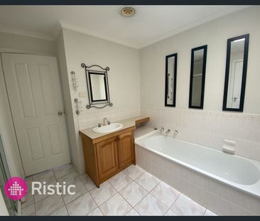 Prime location! - Photo 6