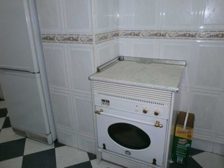 Piso de alquiler en Calle Porto Alegre, Parque Lisboa - La Paz - Photo 4