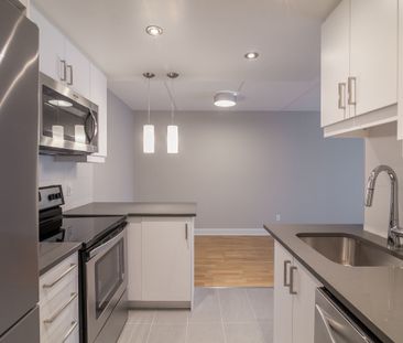 1565 Avenue Victoria - Photo 3