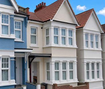 Holland Road, Westcliff-On-Sea SS0, London - Photo 1