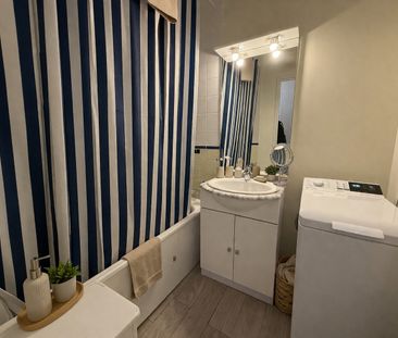 Location Appartement 2 pièces 48m² - Photo 4