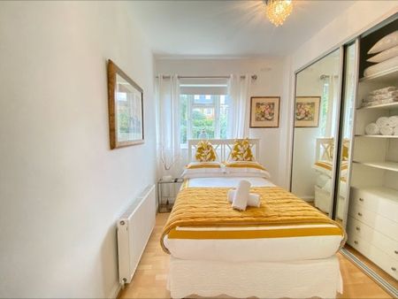 Glycena Road, SW11, Property for rent - Photo 3