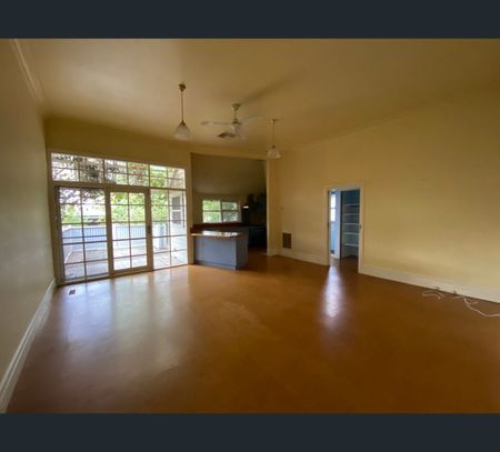 10 Clarendon Street, Coburg, Vic 3058 - Photo 5