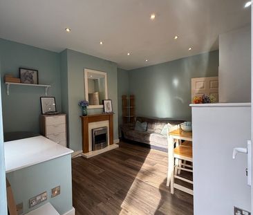 4 Bed End Terrace, Highbury Place, LS6 - Photo 6