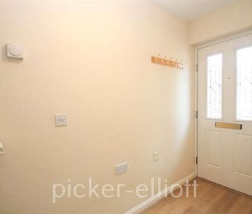 Livia Close, Hinckley, LE10 - Photo 1