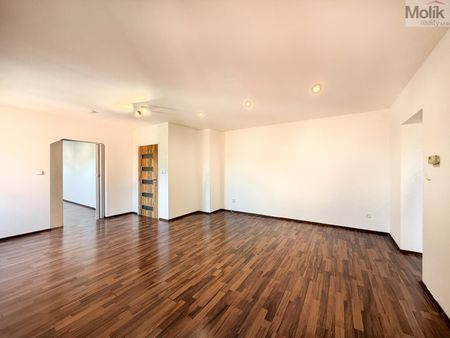 Pronájem bytu 3+1 95 m², Kubátova , Háj u Duchcova - Photo 2