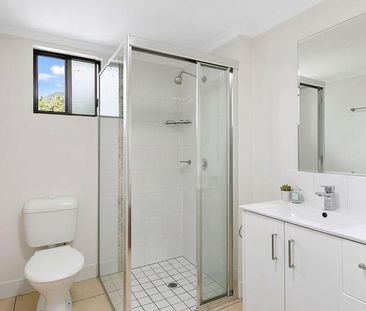 SPACIOUS MODERN LIVING IN SOUGHT AFTER COMPLEX - UNFURNISHED - Photo 5