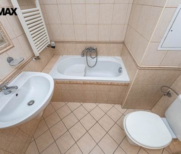 Pronájem bytu 1+kk v osobním vlastnictví 26 m², Praha 10 - Vršovice - Fotografie 3