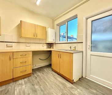 2 Bed Terraced House, Craven St, CH41 - Photo 5