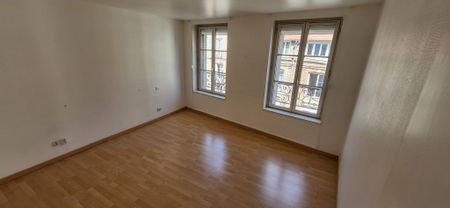 Location Appartement 3 pièces 94m² DIEPPE 76200 - Photo 4