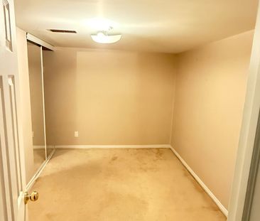 For Lease - 1 Brewsland Crescent, Markham, Ontario - Photo 2