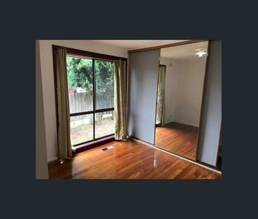 Move-In Ready Family Home in a Convenient Location - Photo 2