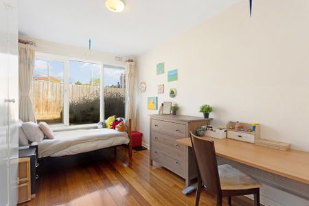5/29 Weir Street, Balwyn - Photo 4