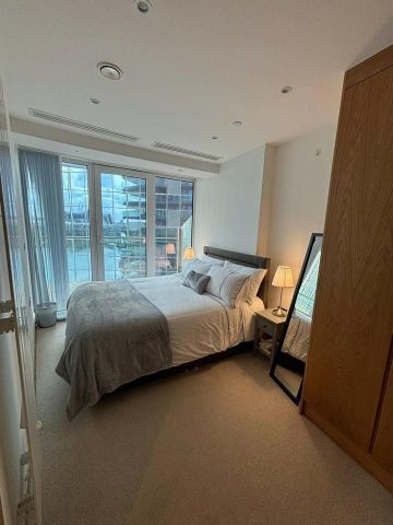 2 Bed Flat, Arena Tower, E14 - Photo 4