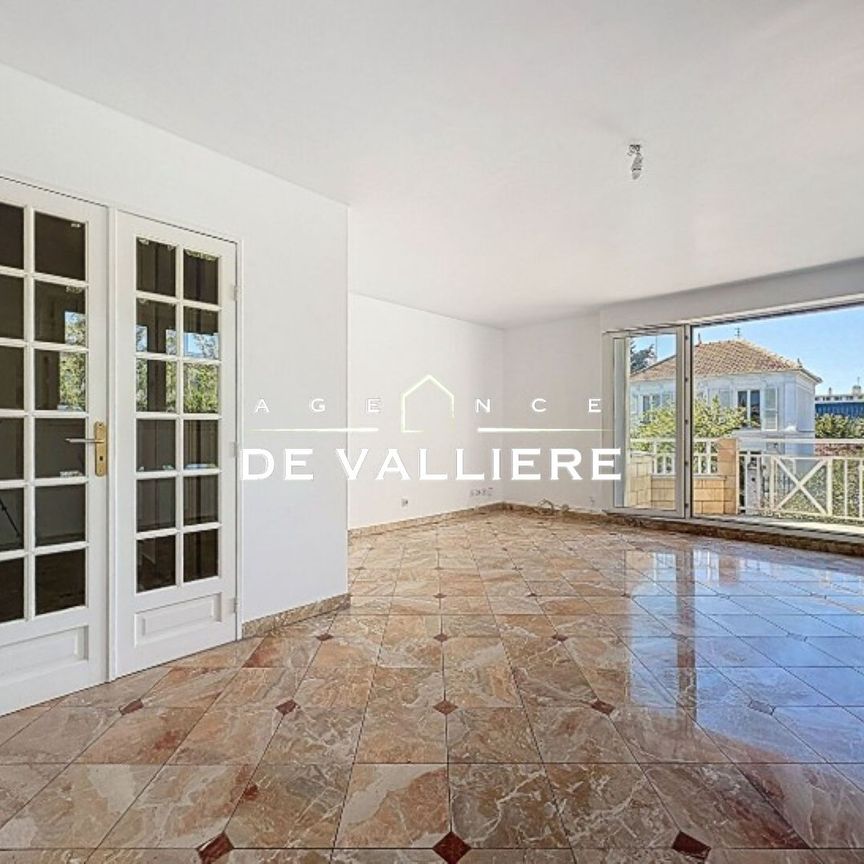 Location Appartement 3 pièces 80m² NANTERRE 92000 - Photo 1